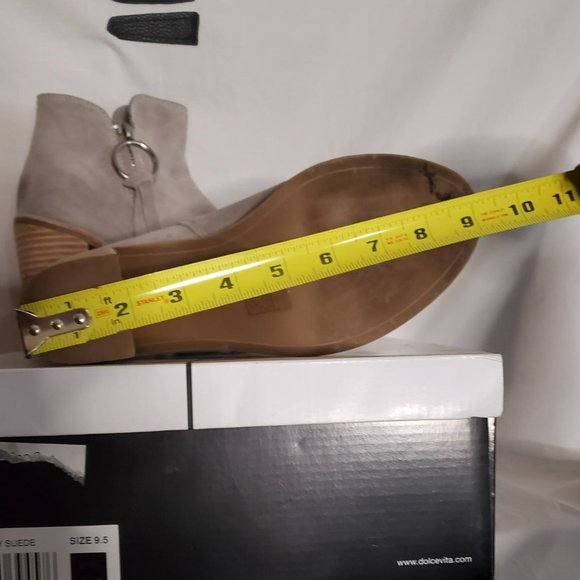 Dolce Vita “Levi” Suede Peep Toe Bootie in Gray Sz 9.5- Shipping Incl - Picture 13 of 15